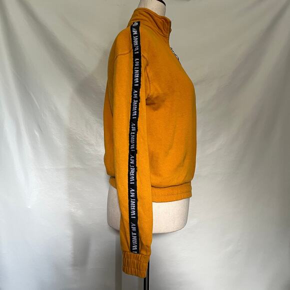 MTV Y2K Mustard 1/4 Zip Womens Sweeatshirt  I Want My MTV Graphic Retro 90s - Picture 3 of 12